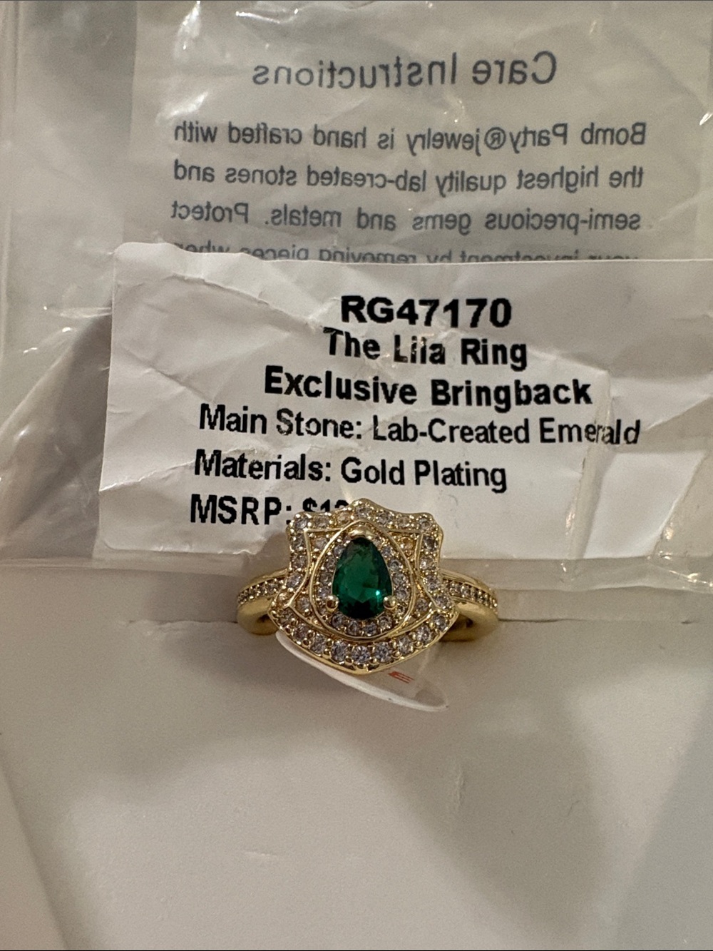 - Gold-Plated Teardrop Emerald Women's Ring